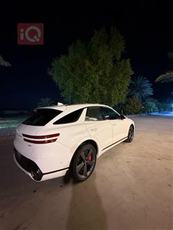 جنسس GV70